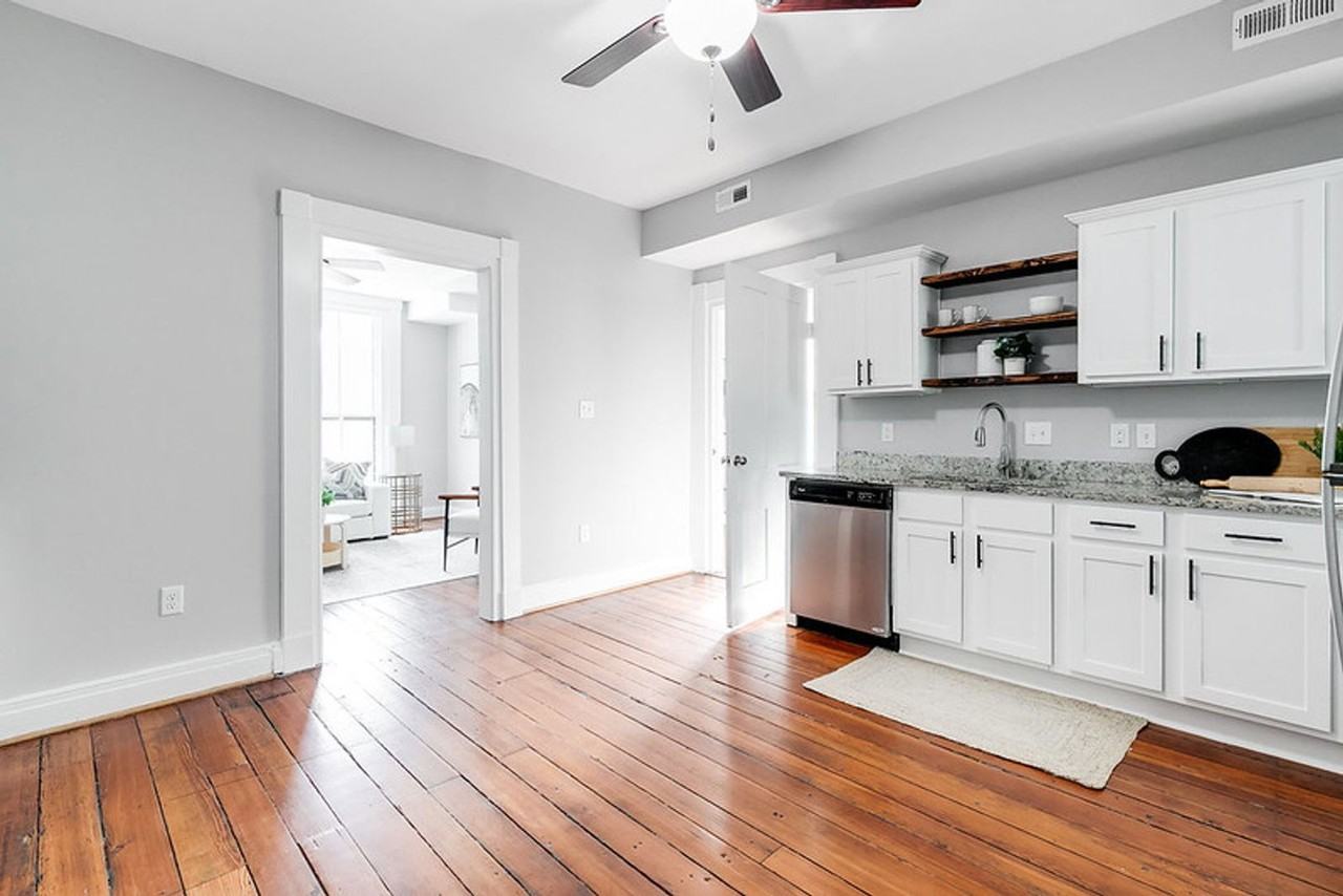 2319 M St #A - Photo 7 of 26