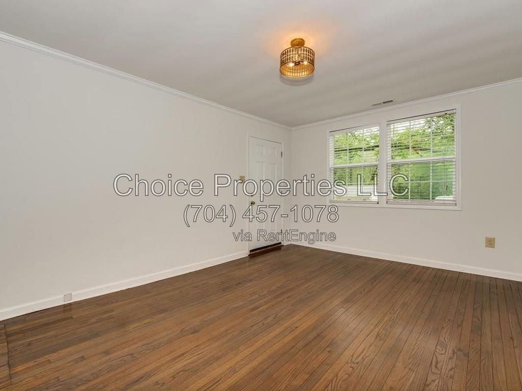 5113 Valley Stream Rd - Photo 7 of 17