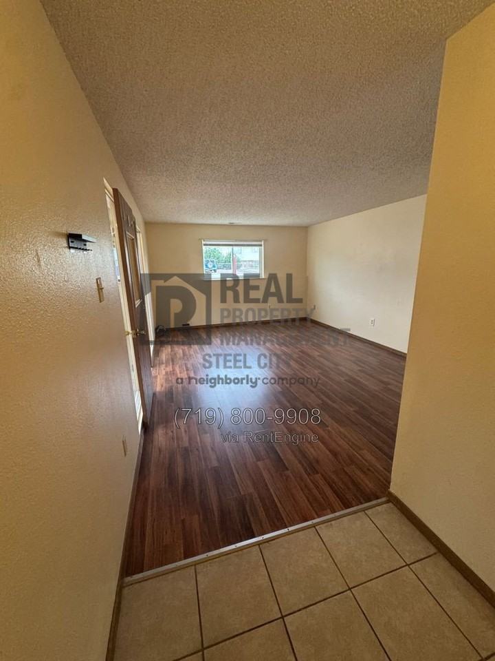 2116 Norman Ln #C - Photo 4 of 12