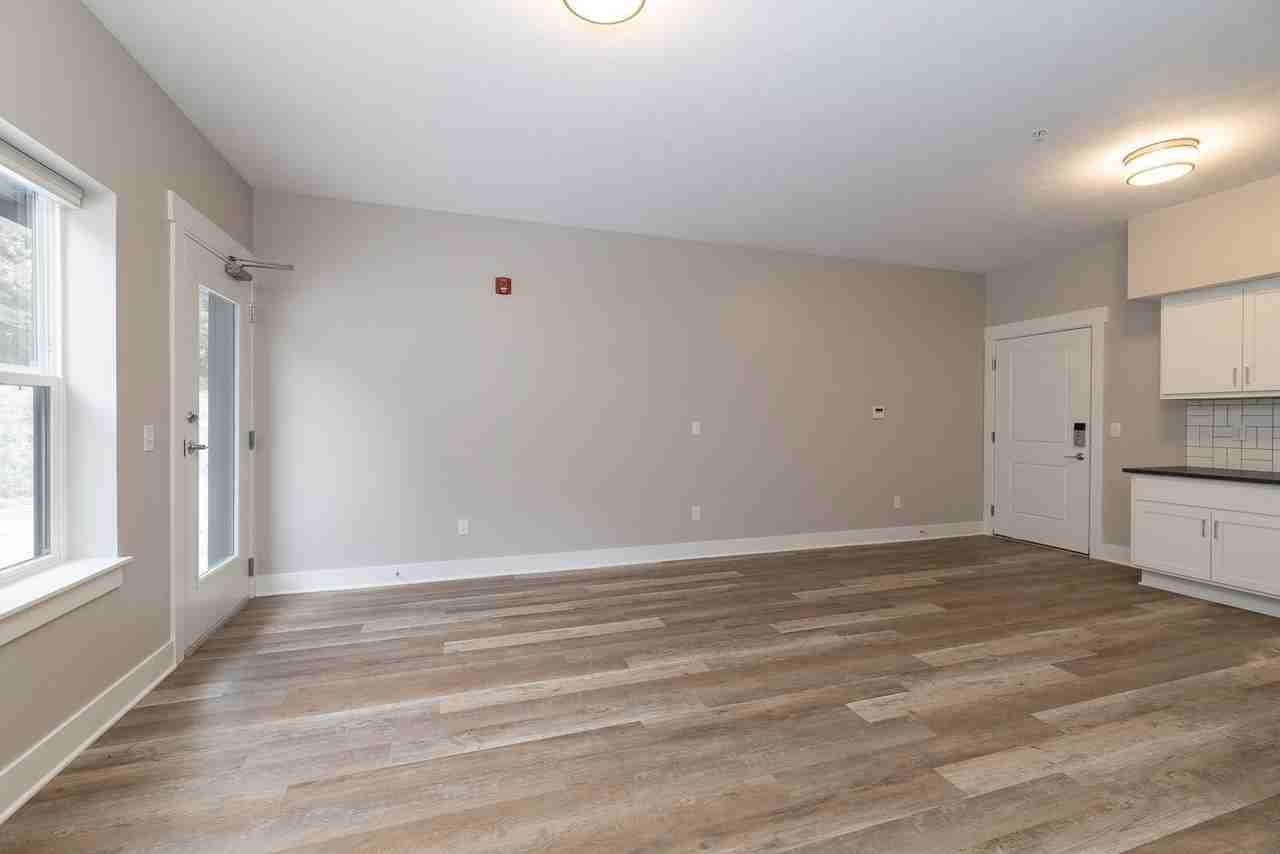 24279 W Mcgillen Ave #A13 - Photo 7 of 16