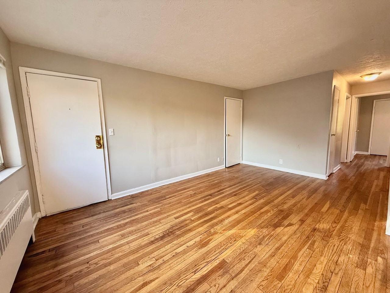 3127 Worthington Ave #3 - Photo 3 of 12