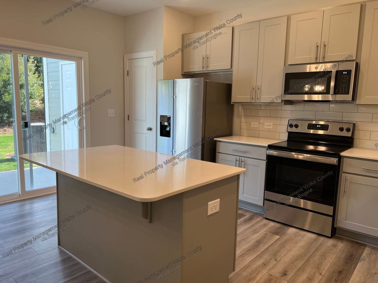 342 Old Grove Ln - Photo 5 of 28
