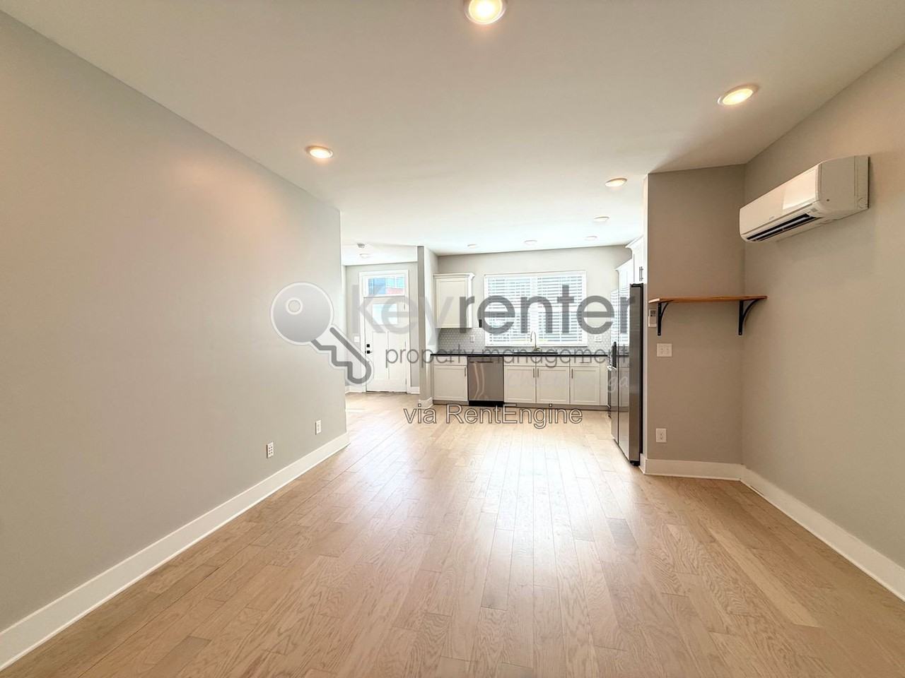 1455 Stockyard Pl - Photo 5 of 19