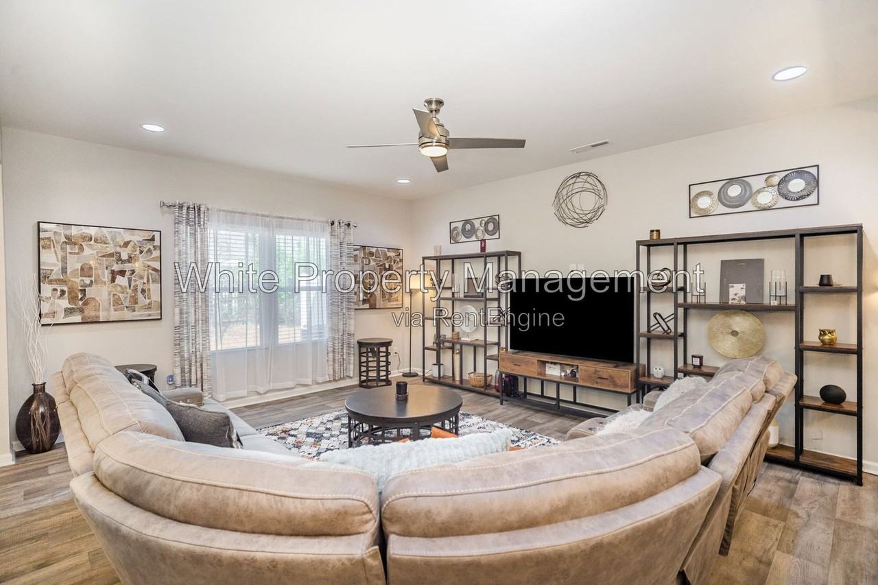 5948 River Meadow Ct - Photo 2 of 30
