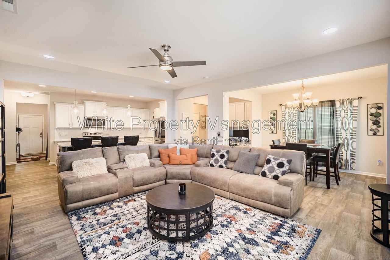 5948 River Meadow Ct - Photo 4 of 30