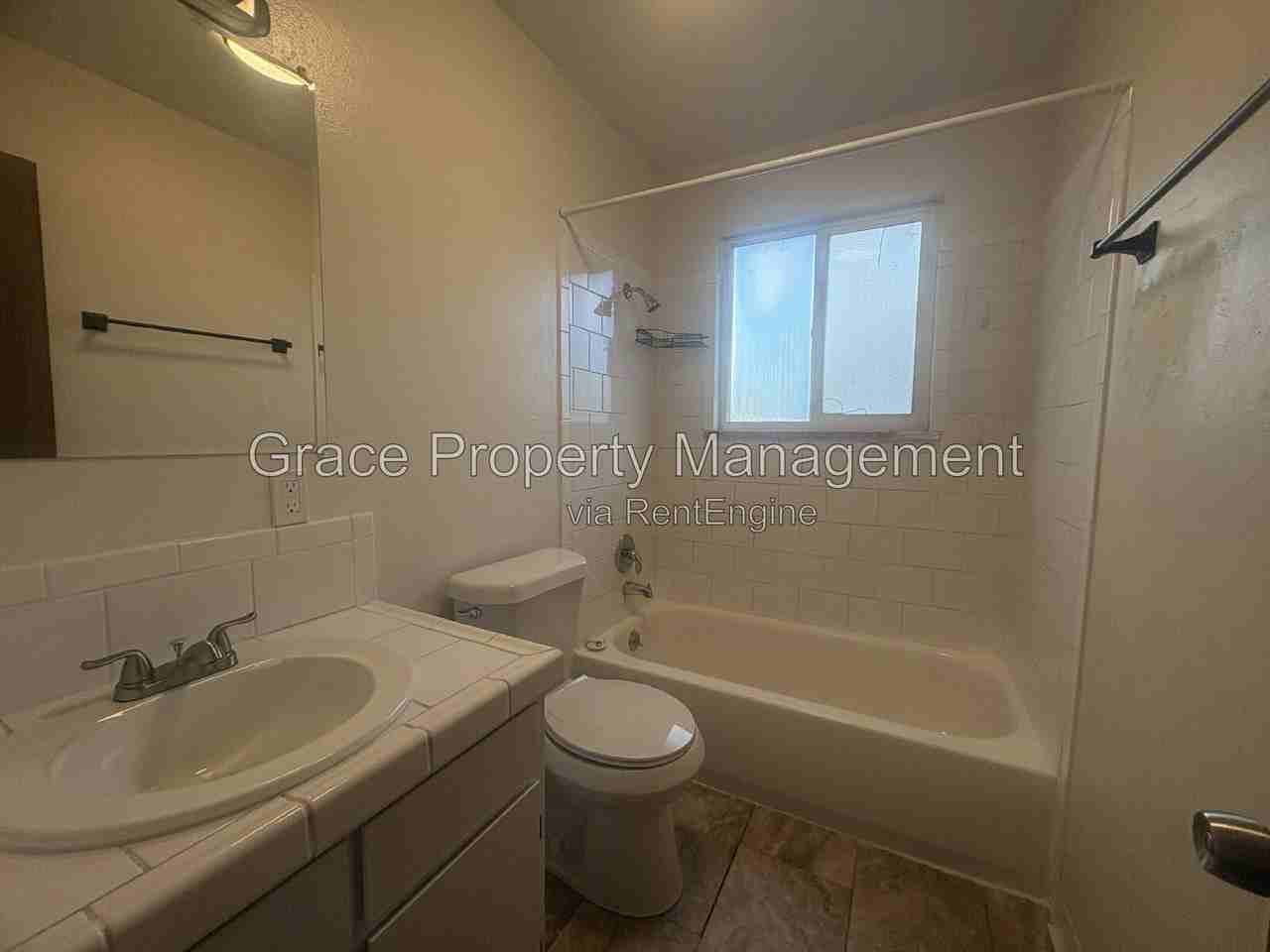 5390 King Ct #A - Photo 6 of 12