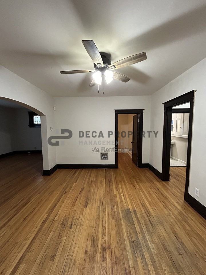 3230 Liberty St #2F - Photo 4 of 13