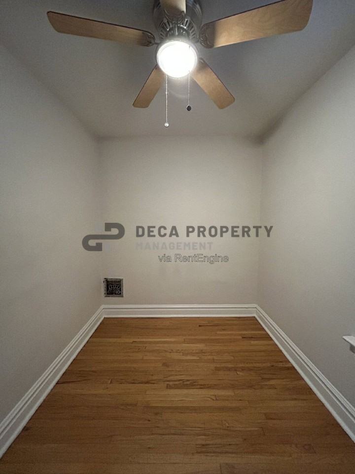 3230 Liberty St #2F - Photo 7 of 13