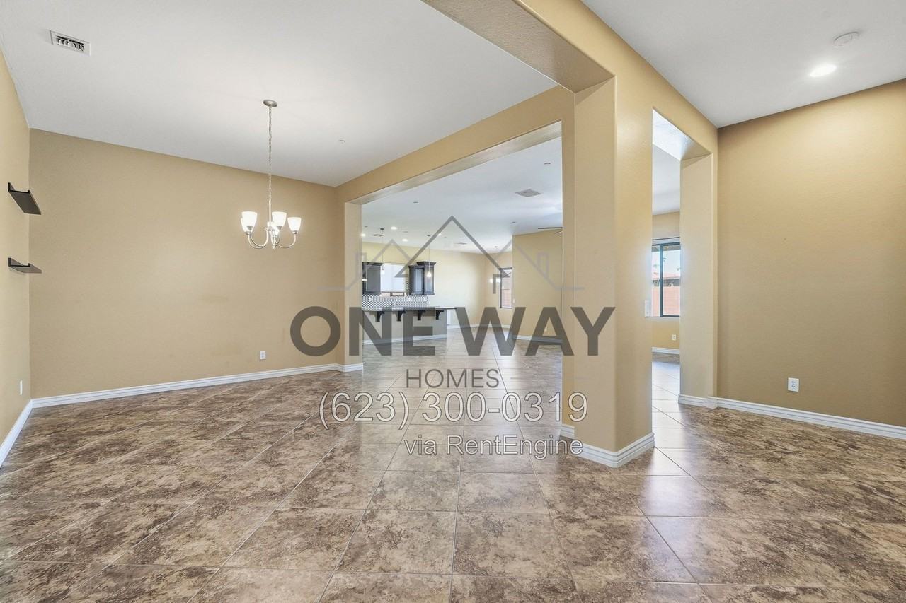 10636 E Lumiere Ave - Photo 6 of 50
