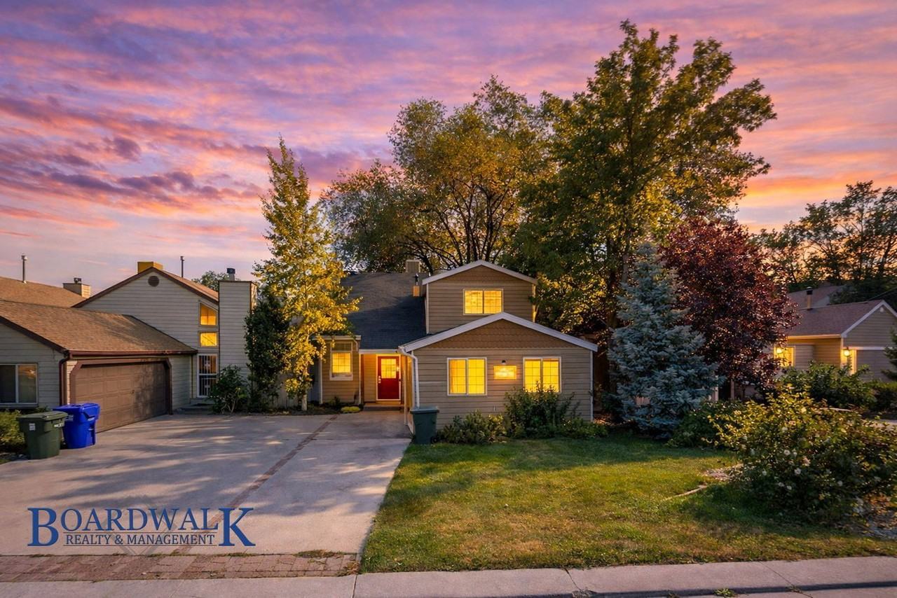 318 3060 S Park Creeke Ln - Photo 3 of 28