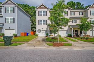 4075 Hartland St - Photo 1 of 1