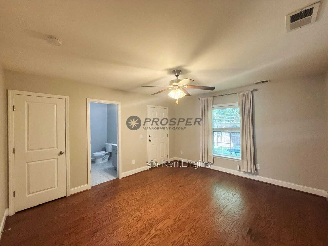 4075 Hartland St - Photo 5 of 27