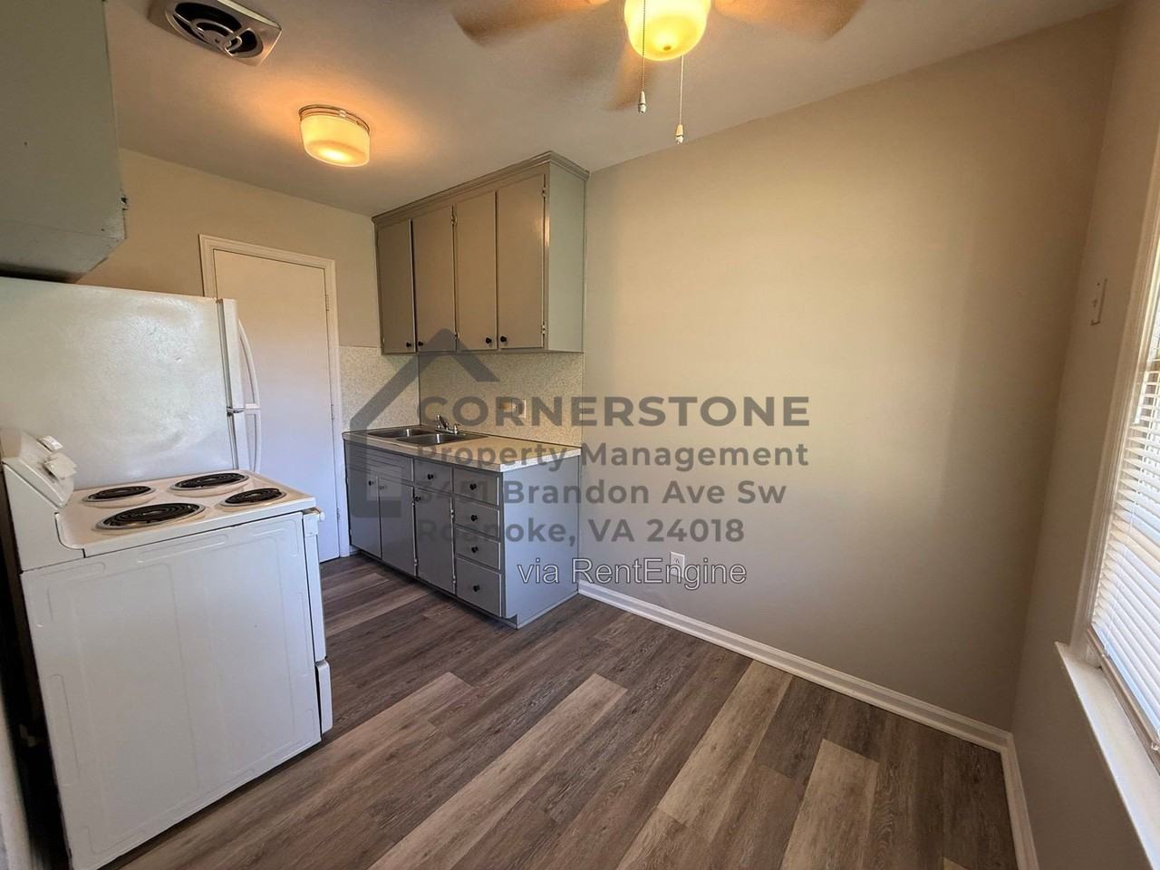2503 Delano St Ne - Photo 2 of 11