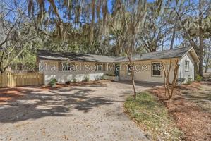 featured image of 21 Sheridan Cir