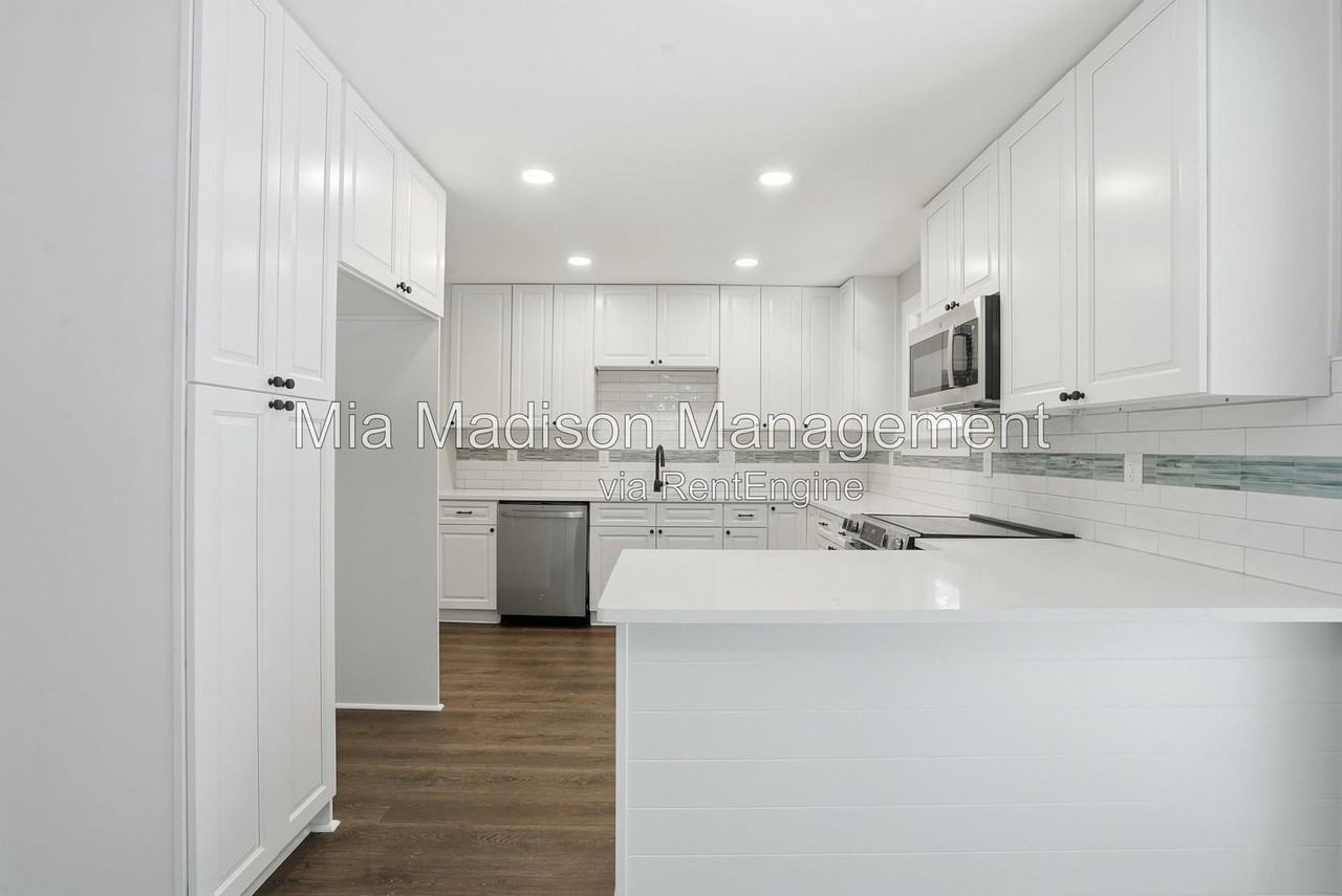 21 Sheridan Cir - Photo 6 of 24