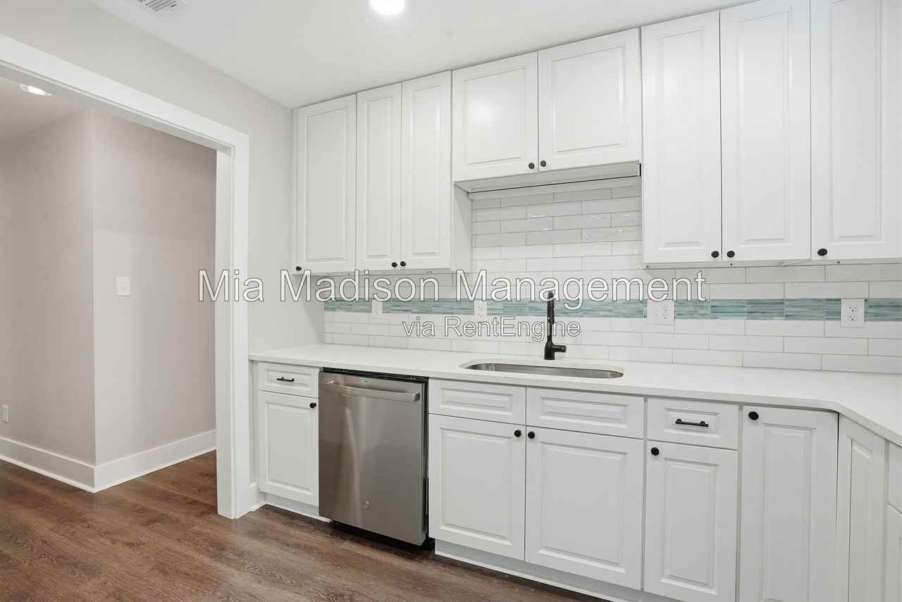 21 Sheridan Cir - Photo 7 of 24