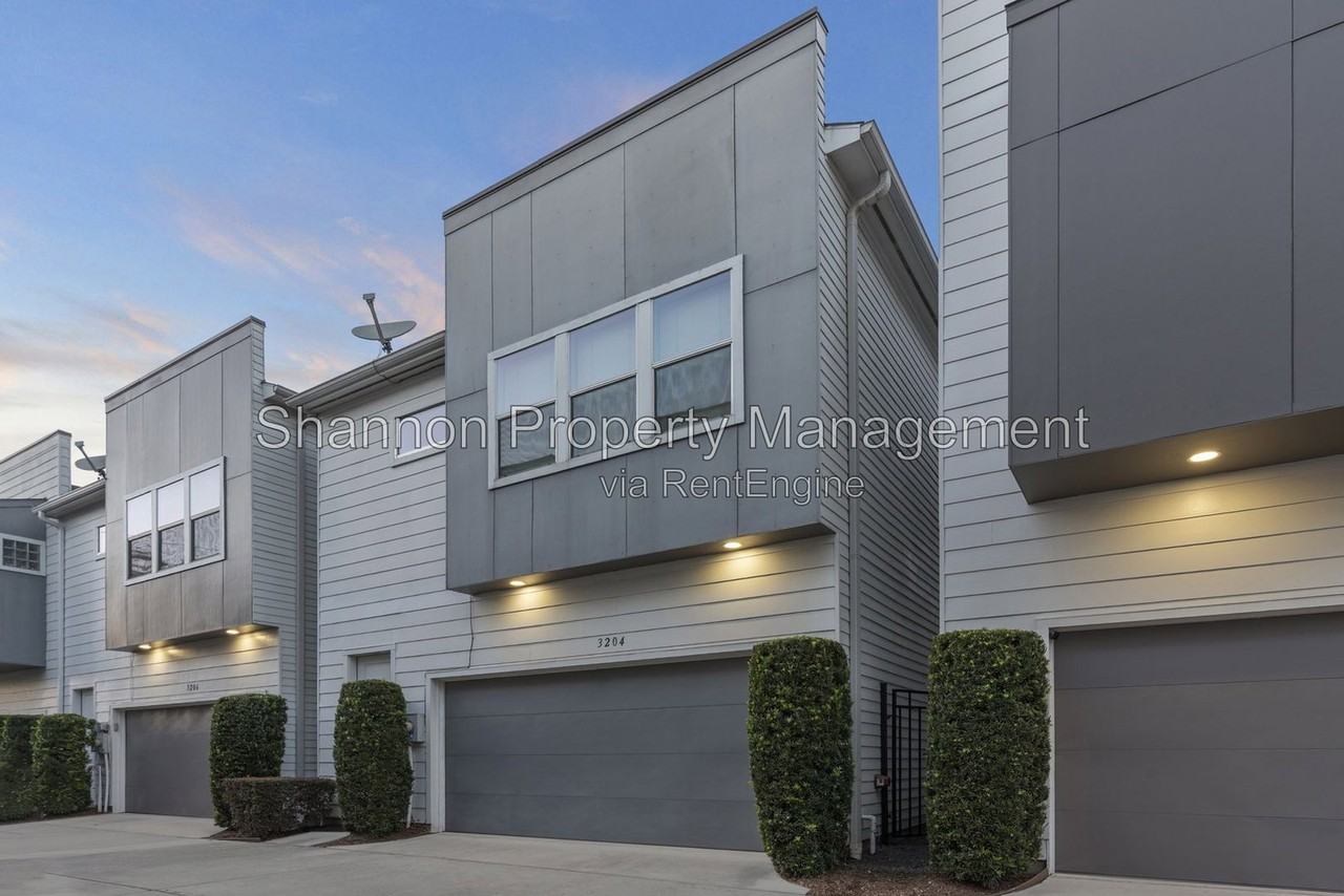 3204 Lamar St - Photo 7 of 35