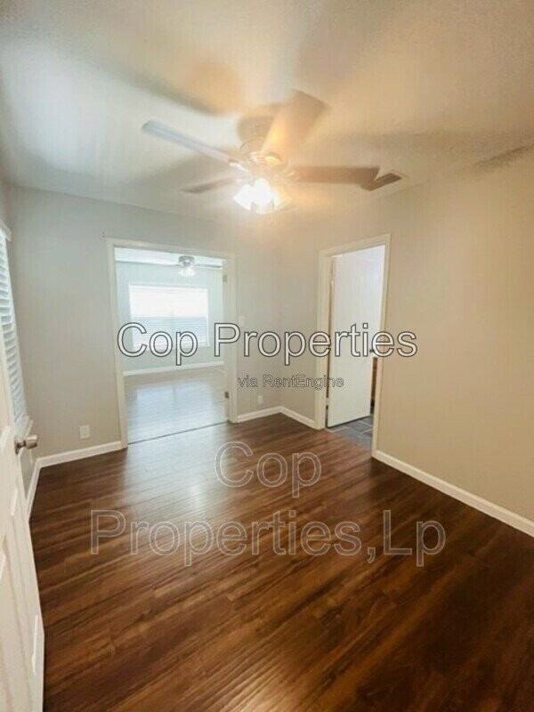 7631 Aspen Park Dr - Photo 7 of 17