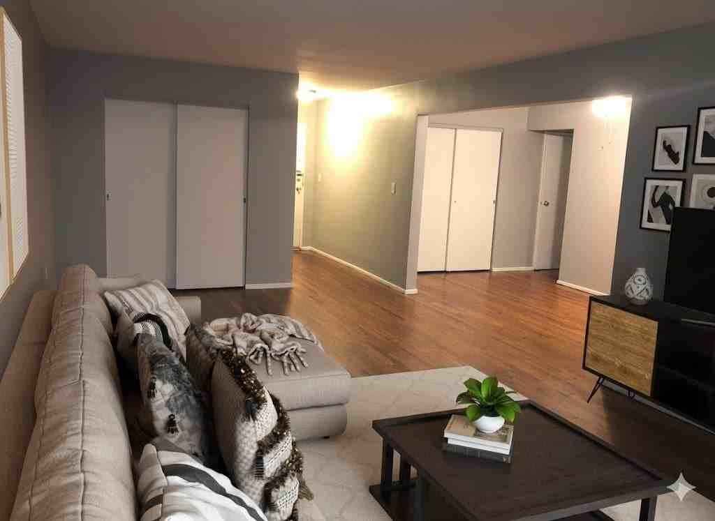 4821 Reading Road - Photo 5 of 7