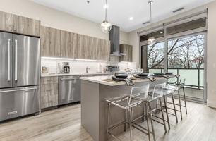 featured image of 435 Madison St