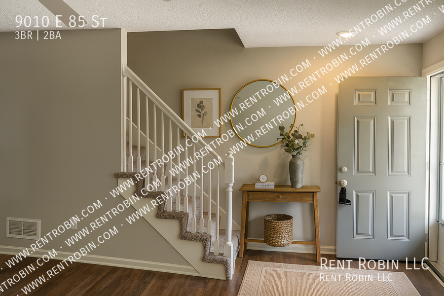 9010 E 85th St - Photo 6 of 11