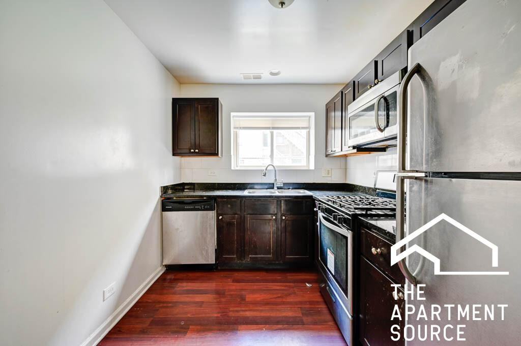 2540 W Fitch Ave #GDN - Photo 2 of 13