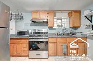 featured image of 2837 N Francisco Ave #G