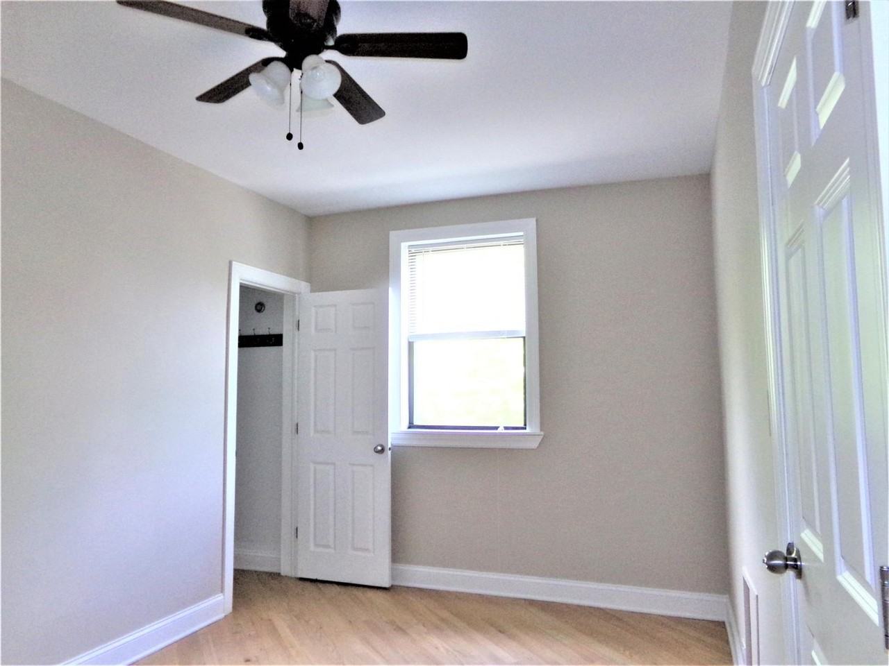 896 Green Bay Rd #06 - Photo 4 of 14