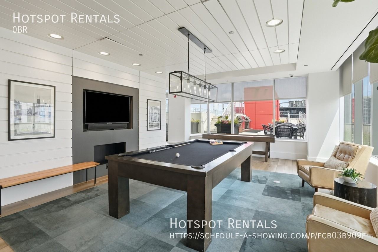 1225 N Wells St - Photo 4 of 17