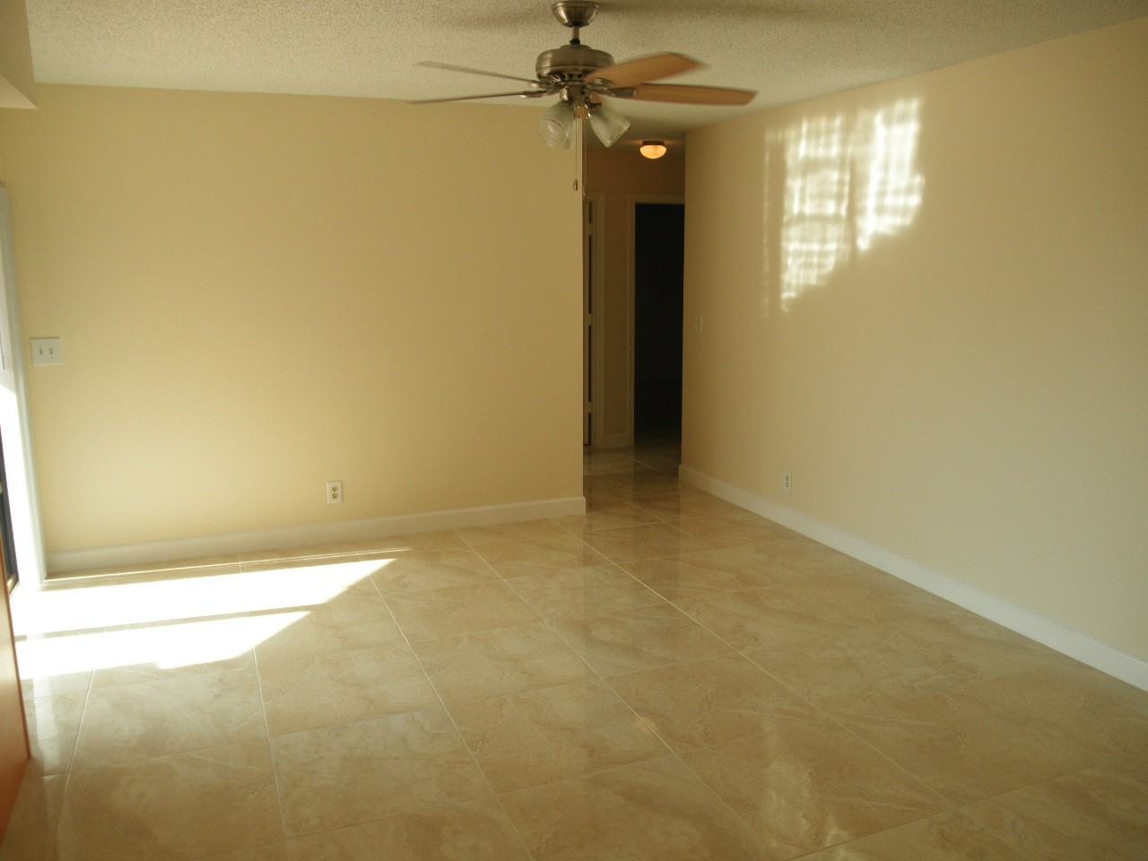 9525 Burlington Pl - Photo 7 of 22