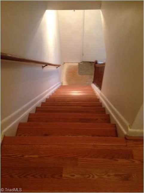 2719 Reynolds Park Rd - Photo 2 of 11