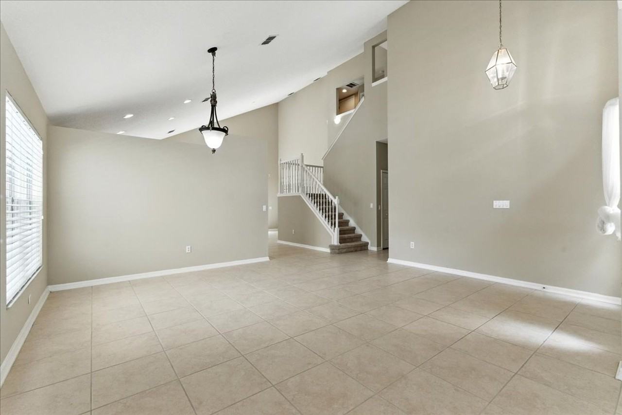 13760 Ocean Pine Cir - Photo 2 of 22