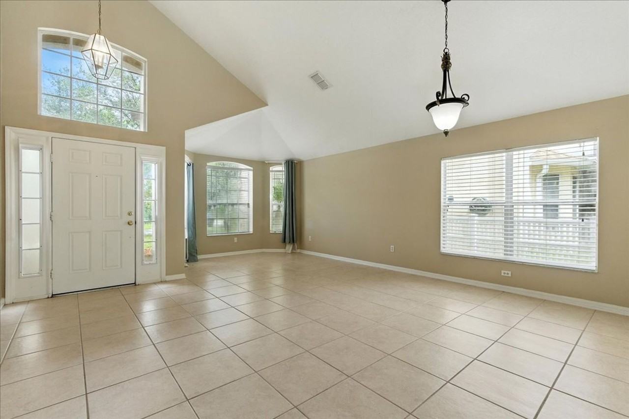 13760 Ocean Pine Cir - Photo 3 of 22