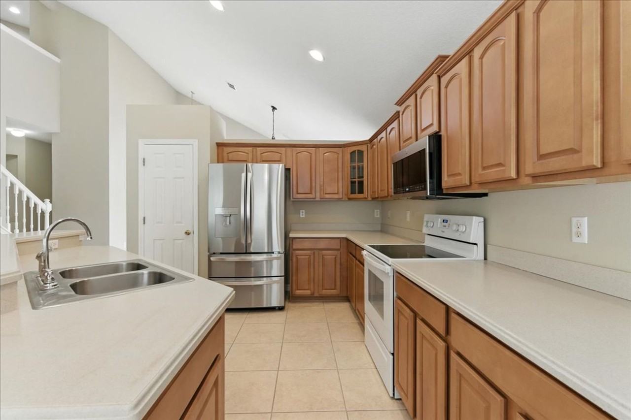 13760 Ocean Pine Cir - Photo 6 of 22