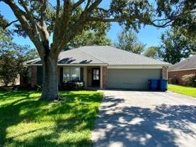 218 Belle Plaine Ave - Photo 1 of 1