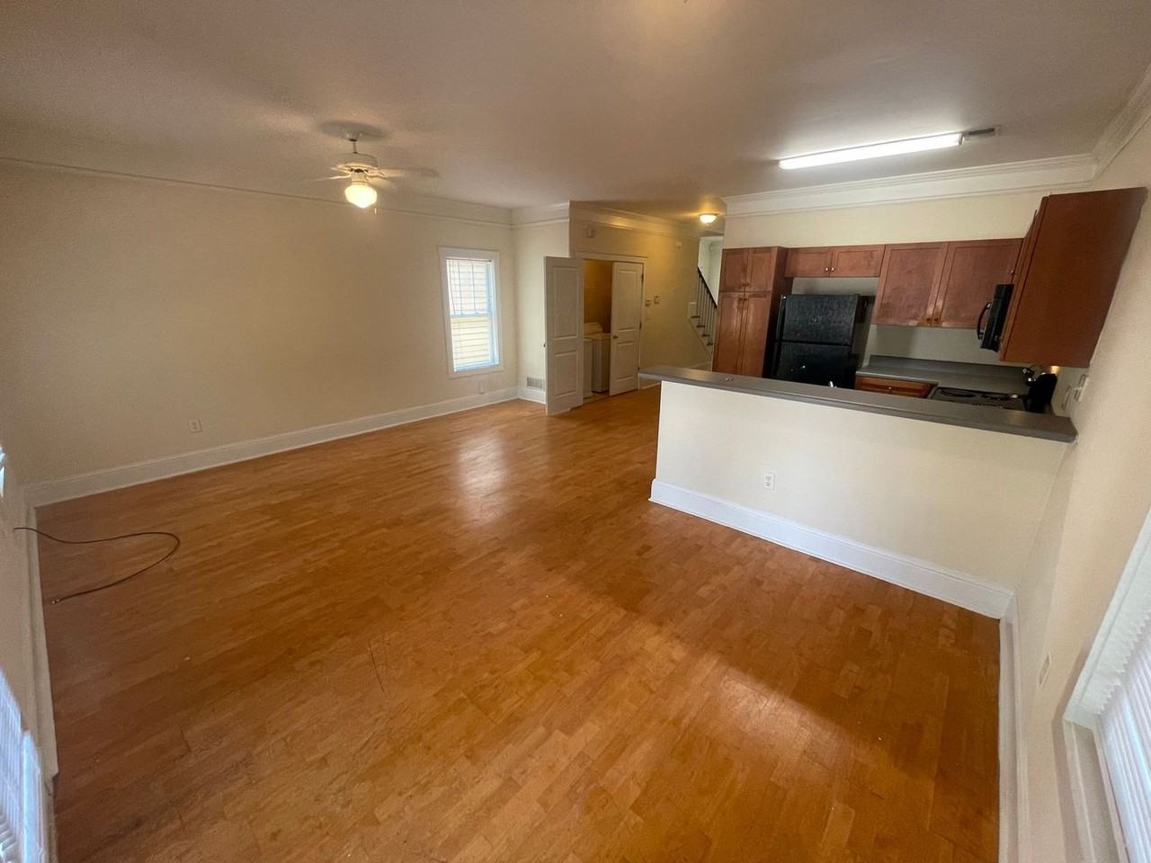 212 Ruth Dr - Photo 4 of 23