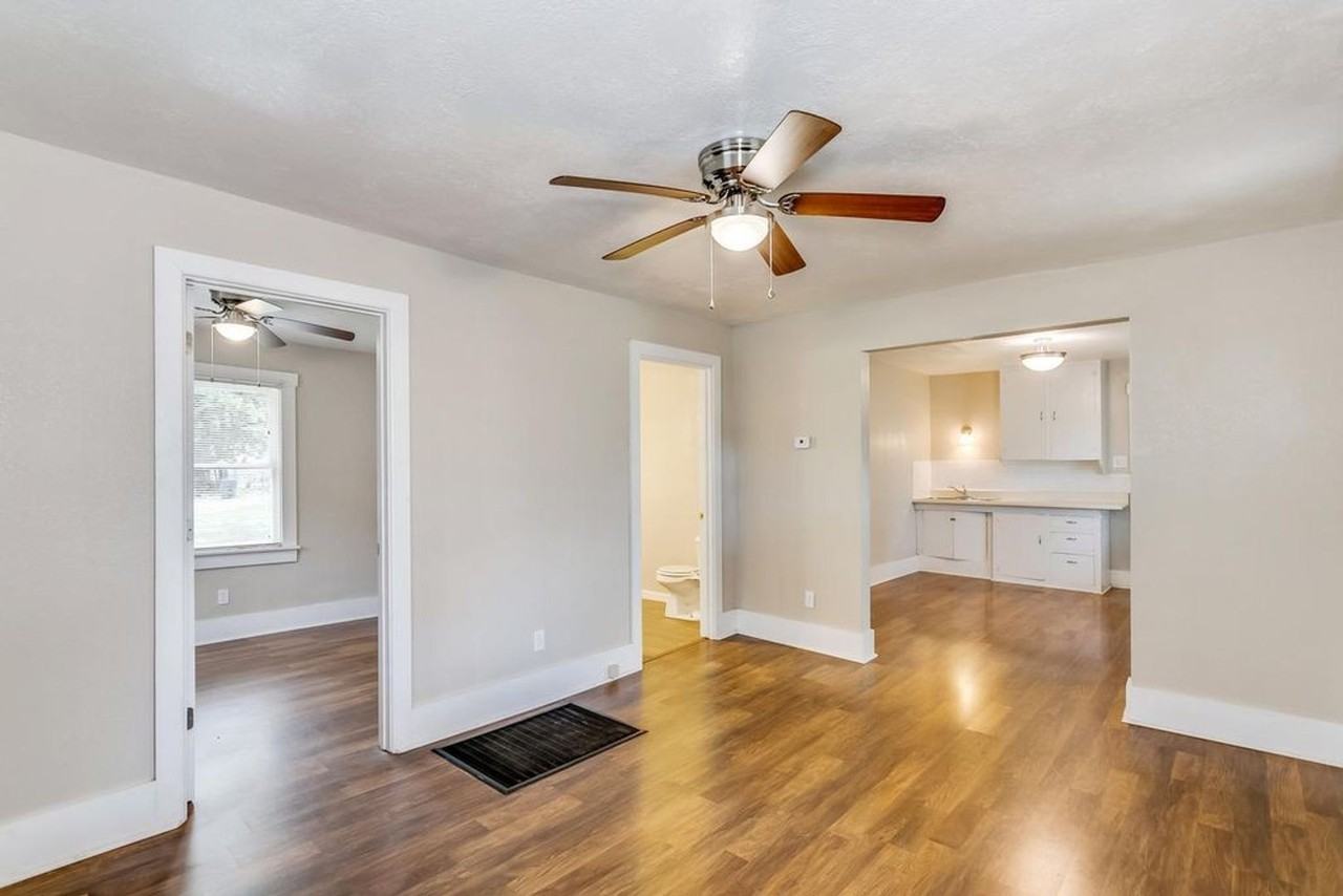 402 E 9th Ave - Photo 5 of 17