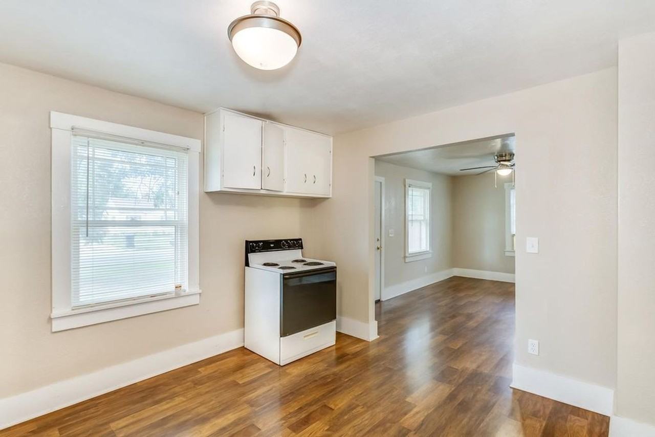 402 E 9th Ave - Photo 7 of 17