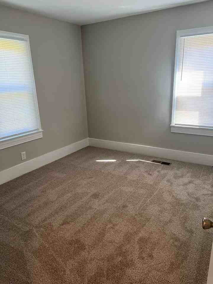 301 Lewisville Clemmons Rd - Photo 7 of 14