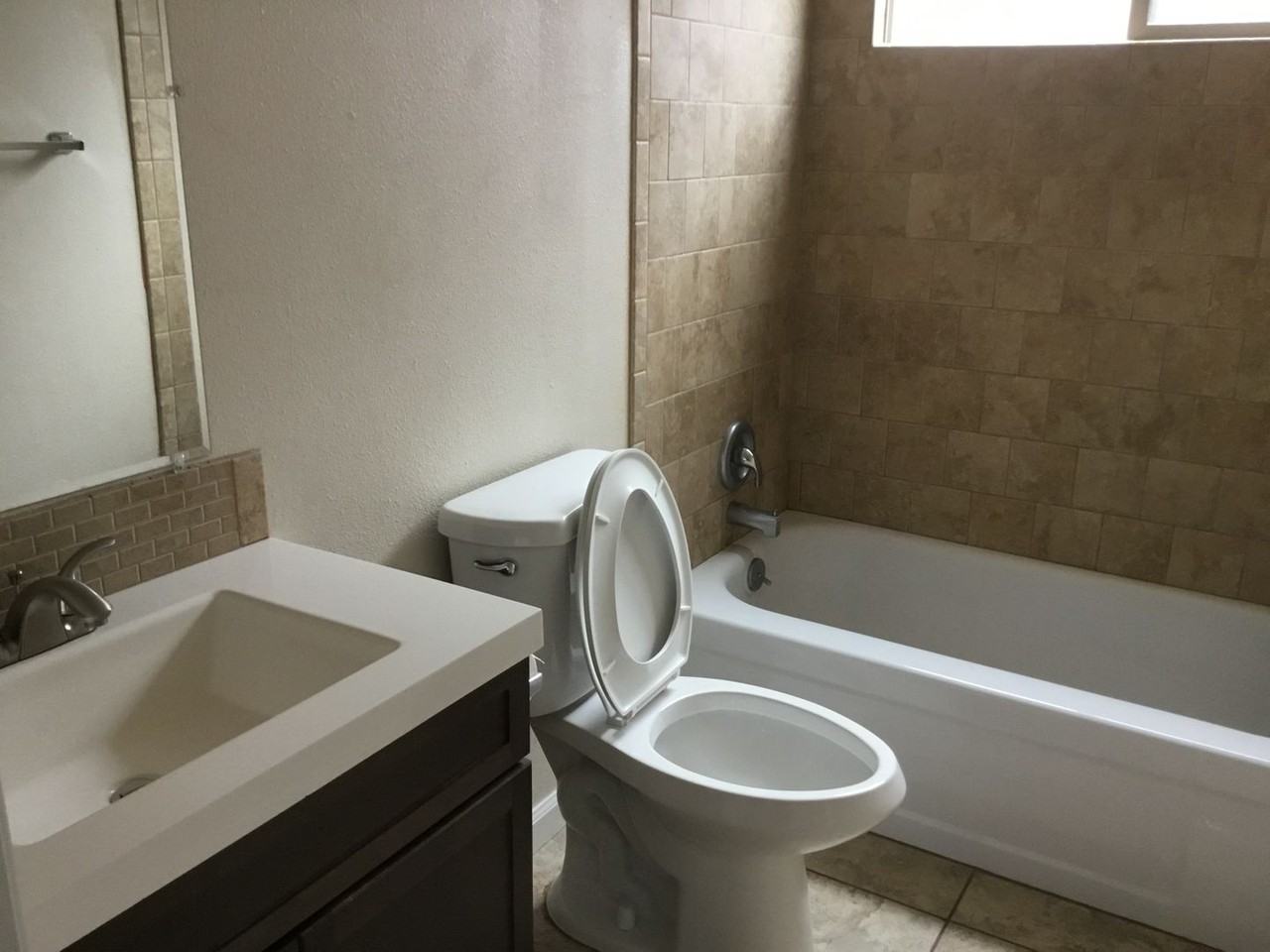 3045 Adler Ave - Photo 7 of 18