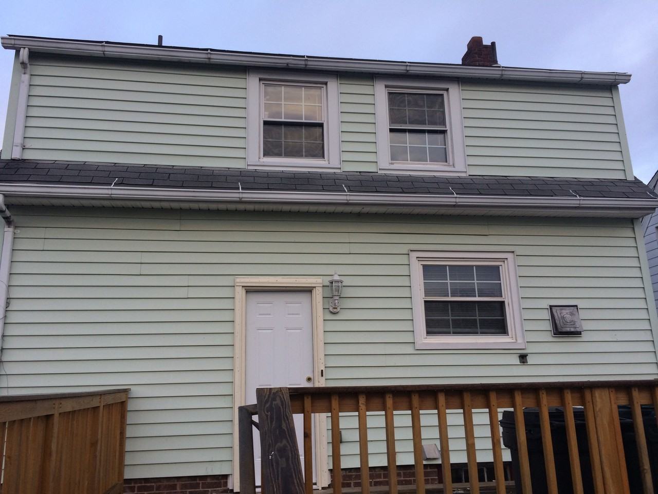 461 Newhall St - Photo 4 of 7