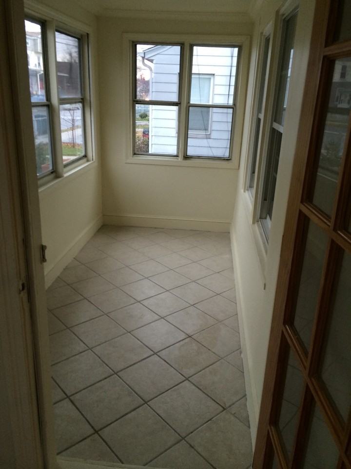 461 Newhall St - Photo 7 of 7