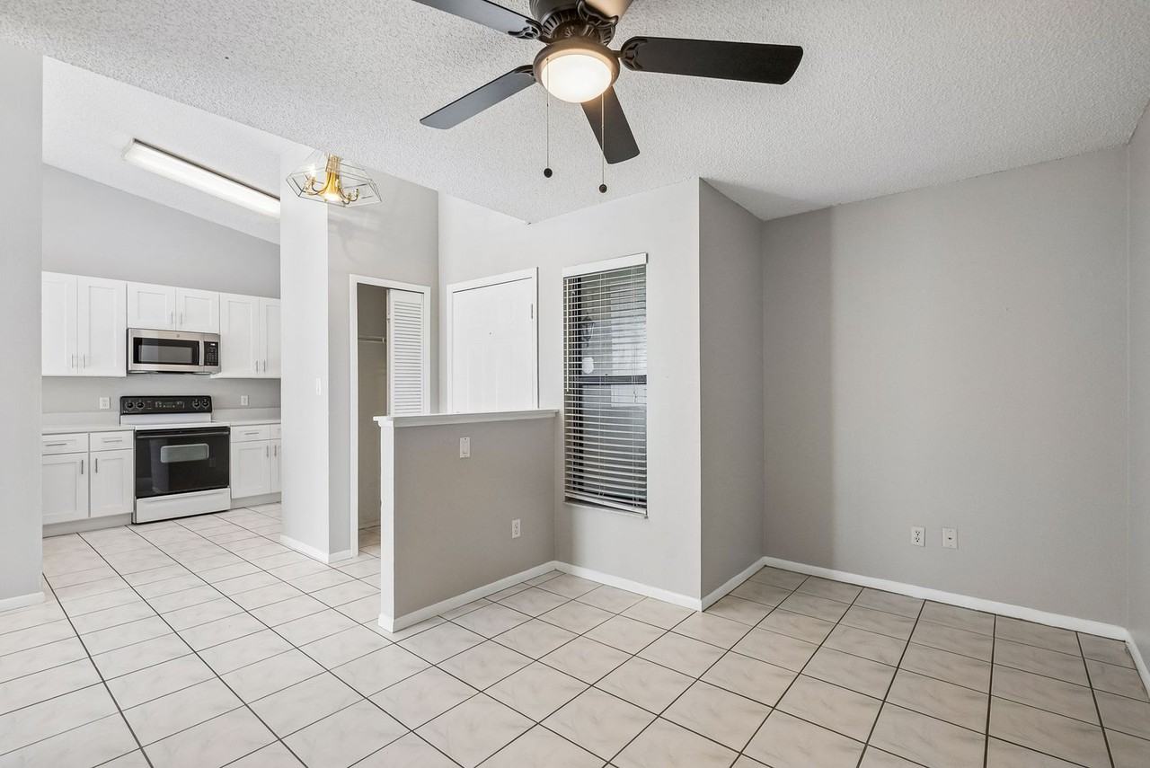 1008 Olliff Way - Photo 7 of 20