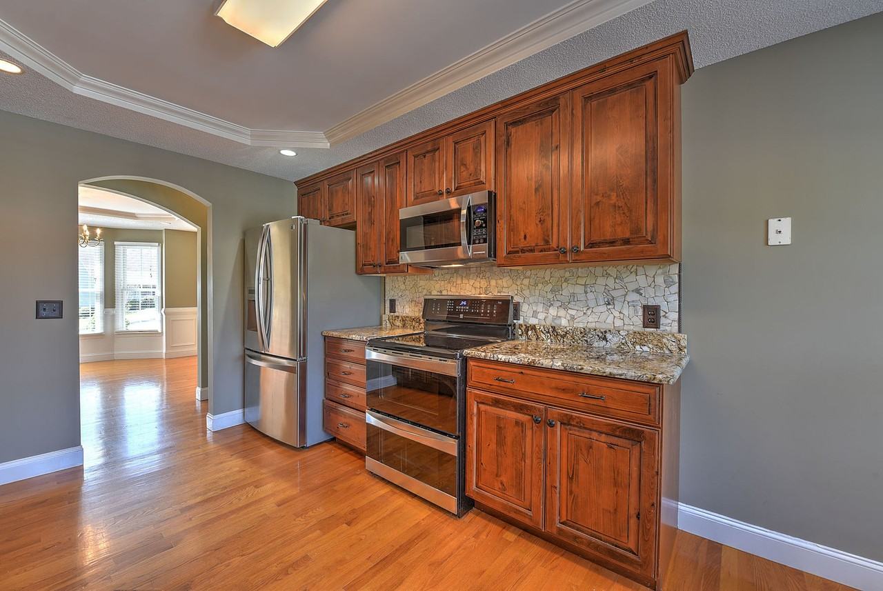 4532 Palomino Dr - Photo 6 of 46