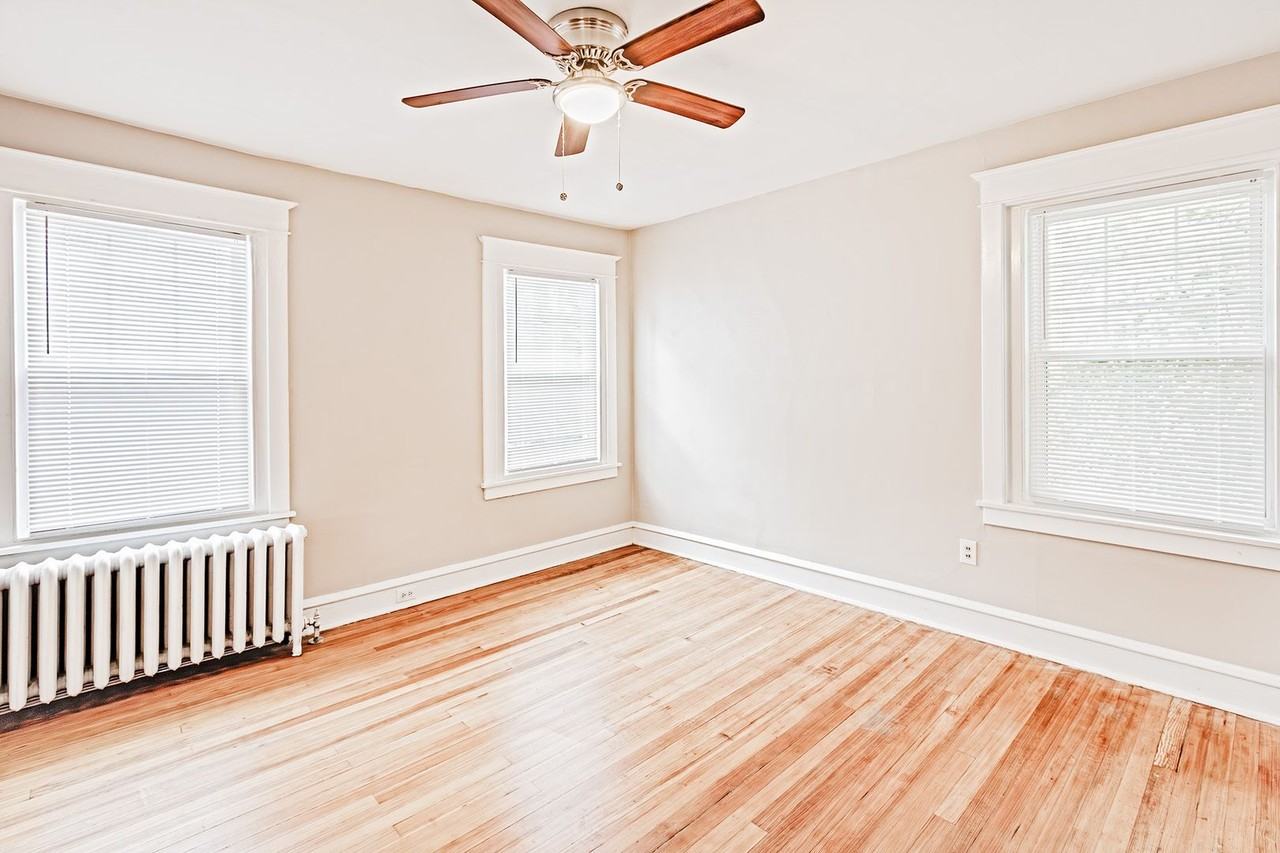 2302 N Harrison St #2 - Photo 5 of 11