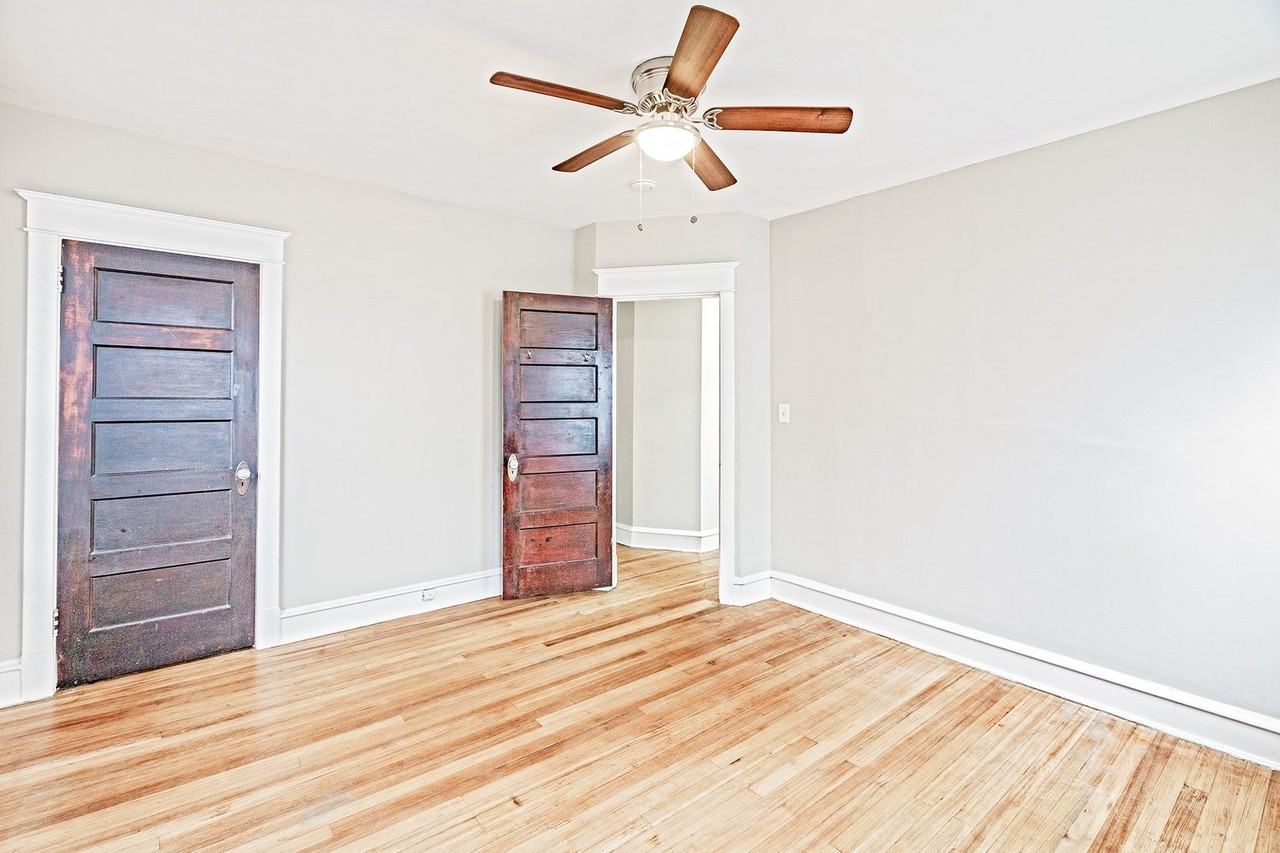 2302 N Harrison St #2 - Photo 6 of 11