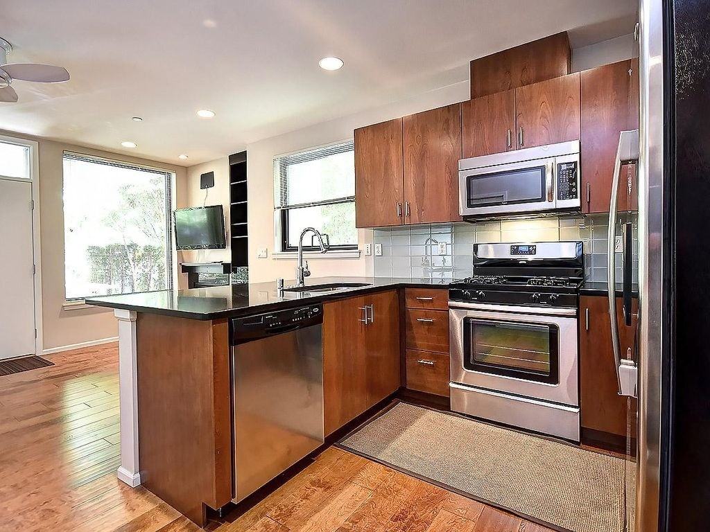 5803 24th Ave Nw #12 - Photo 7 of 15