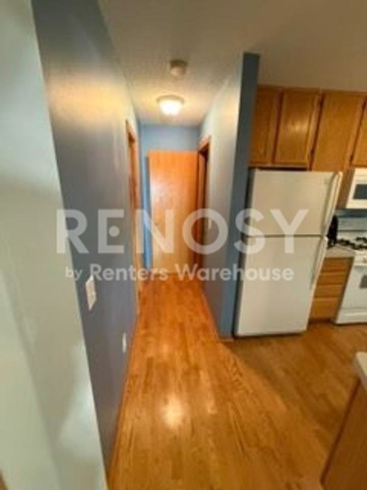 14292 Estates Ave - Photo 4 of 15