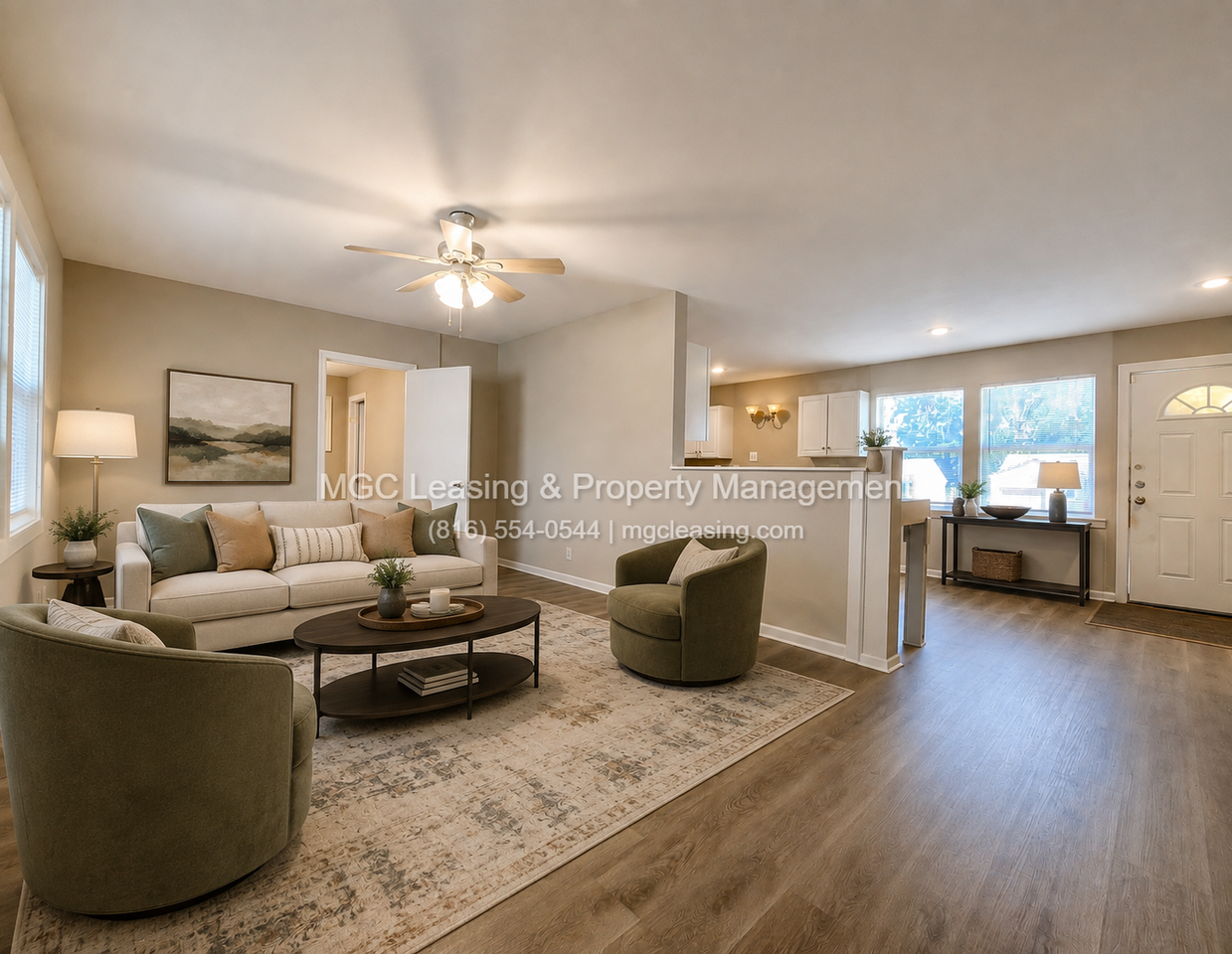 228 Sw Mcclendon Dr - Photo 2 of 20