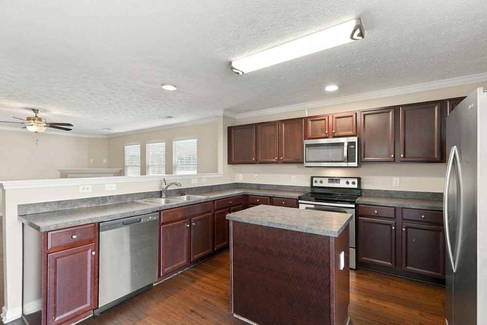 129 Sophie Dr - Photo 6 of 17